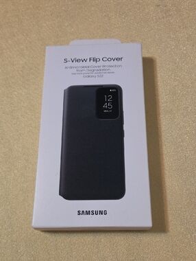 Samsung Black S-View Flip Cover for Galaxy S22